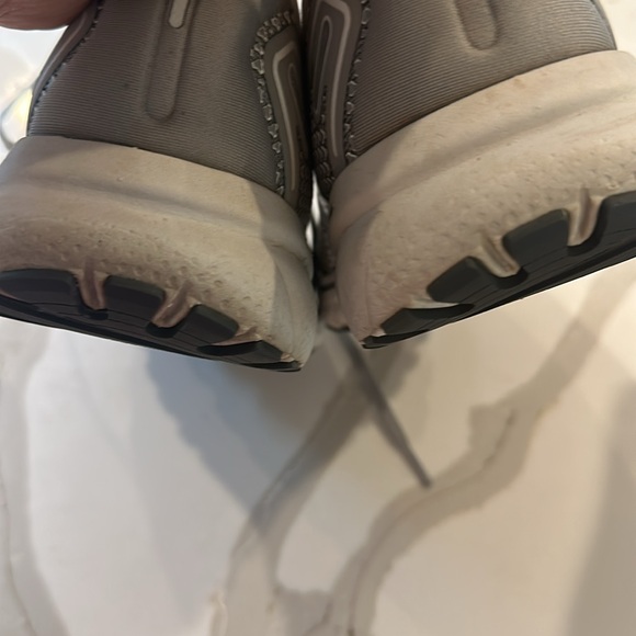 Brooks Ghost 14 Running Shoes, Grey, Women's 8 - Picture 10 of 10